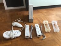 Wii Konsole mit Zubehör zu verkaufen Nordrhein-Westfalen - Isselburg Vorschau