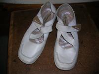 Damenschuhe von Tamaris Gr. 40 in beige/ cremefarben Niedersachsen - Schellerten Vorschau