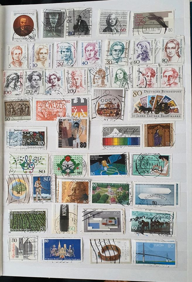 Briefmarkenalbum mit Briefmarken BRD in Hahnstätten