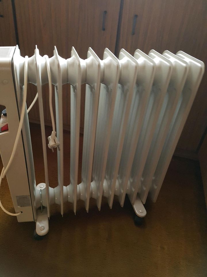 Elektro Heizkörper  Radiator in Greding