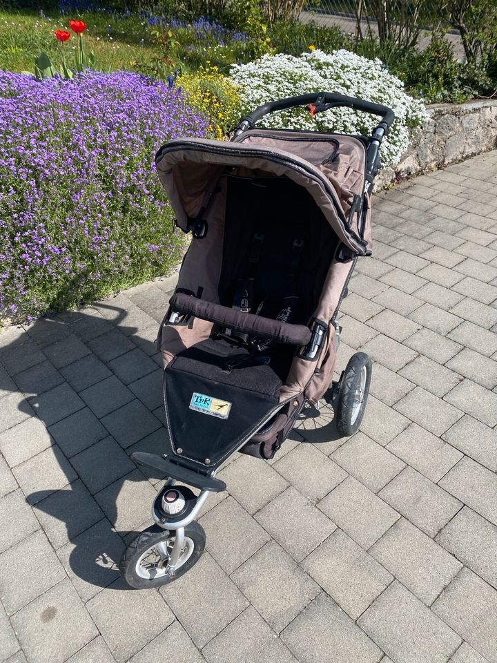 TFK Kinderwagen mit viel Zubehör in Blaustein