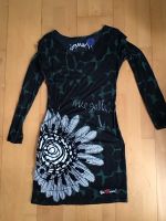 Desigual Mini Kleid schwarz grün mit Blume Bochum - Bochum-Süd Vorschau