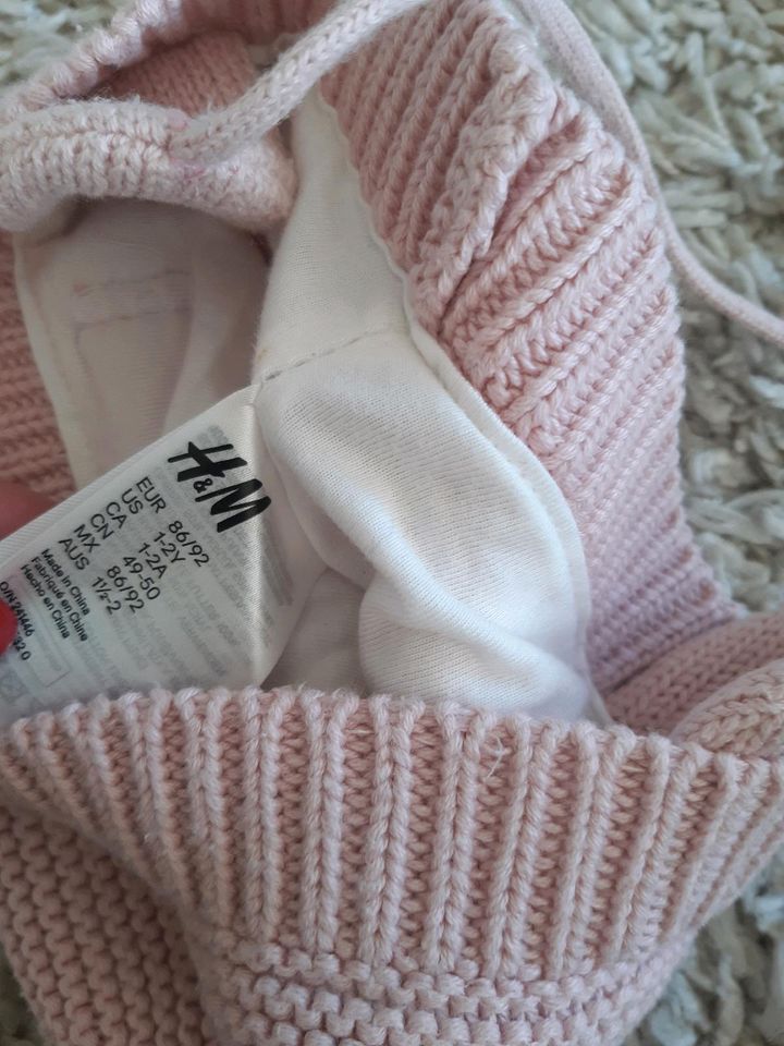 Wintermütze H&M rosa Mütze 86/92 in Hofheim am Taunus