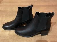 Tamaris Stiefelette / Chelsea Boots NEU Schwarz Leder 38 Aachen - Aachen-Mitte Vorschau