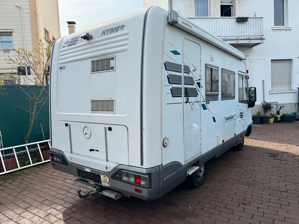 Hymer S 510 Mercedes 212 D in Offenbach