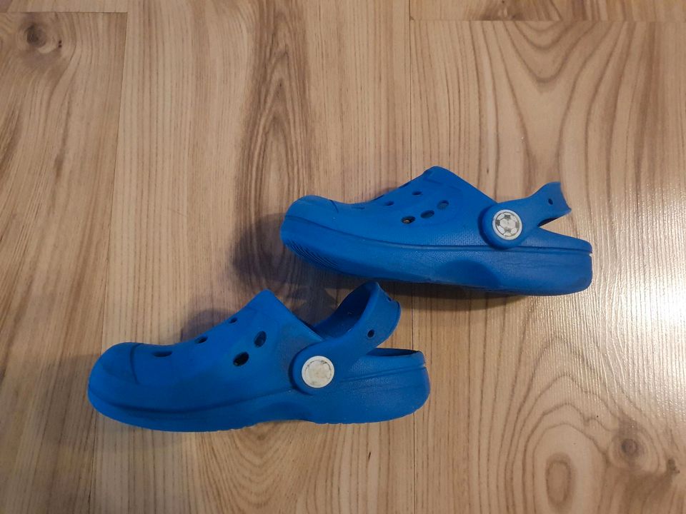 Badeschuhe Badelatschen blau Gr. 25 in Hamburg