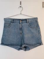 Jeans Shorts Tally Weijl – Größe 42 Nordrhein-Westfalen - Voerde (Niederrhein) Vorschau