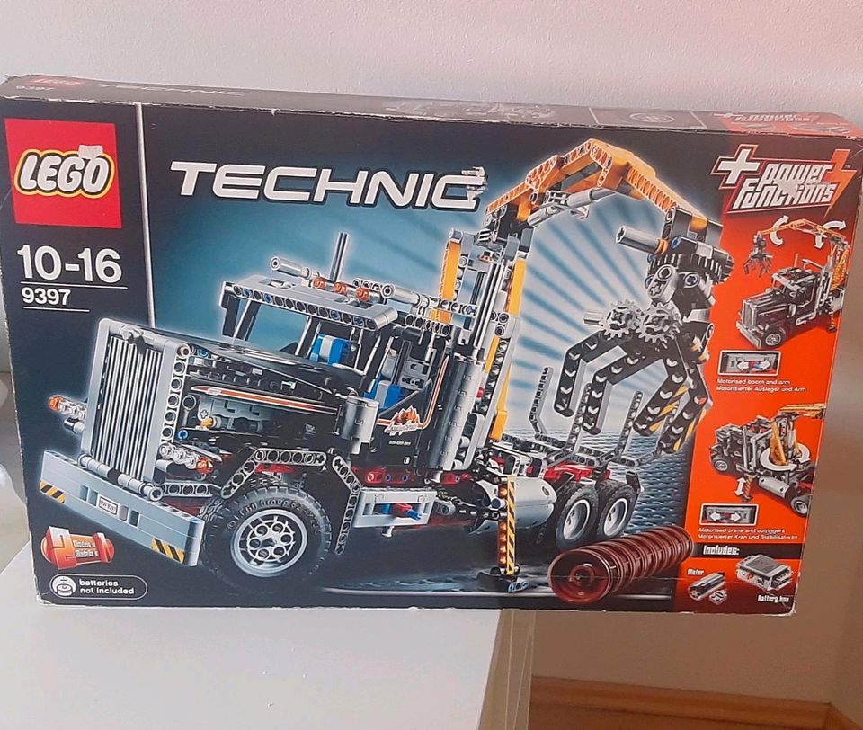Lego Technic Holzfäller LKW 9397 in Zwickau