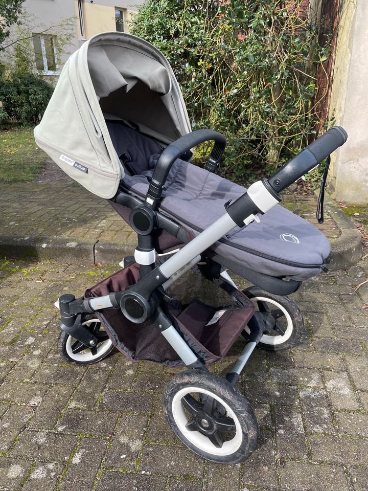 Bugaboo Buffalo Kinderwagen + Zubehör in Hamburg