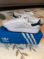 Adidas Rod Laver NEU Gr. 42 Berlin - Steglitz Vorschau