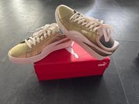 Puma Schuhe Gold mit Karton Nordrhein-Westfalen - Oberhausen Vorschau
