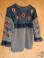 Desigual Sweatshirt mit Spitze,Stickerei, Perlen, Pailetten,Gr.36 Nordrhein-Westfalen - Eitorf Vorschau