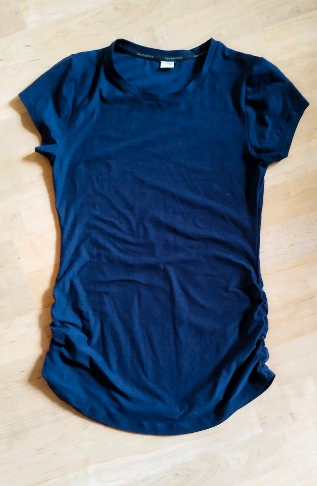 New Balance Sport Shirt Blau Größe S in Eichstätt