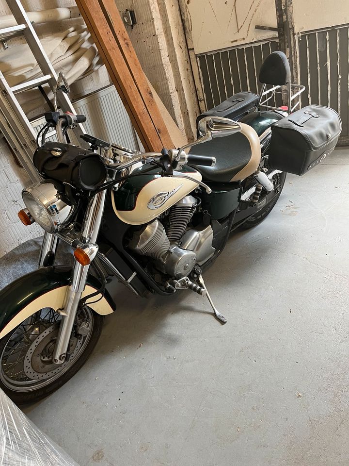 Honda VT 750 C in Wiesbaden