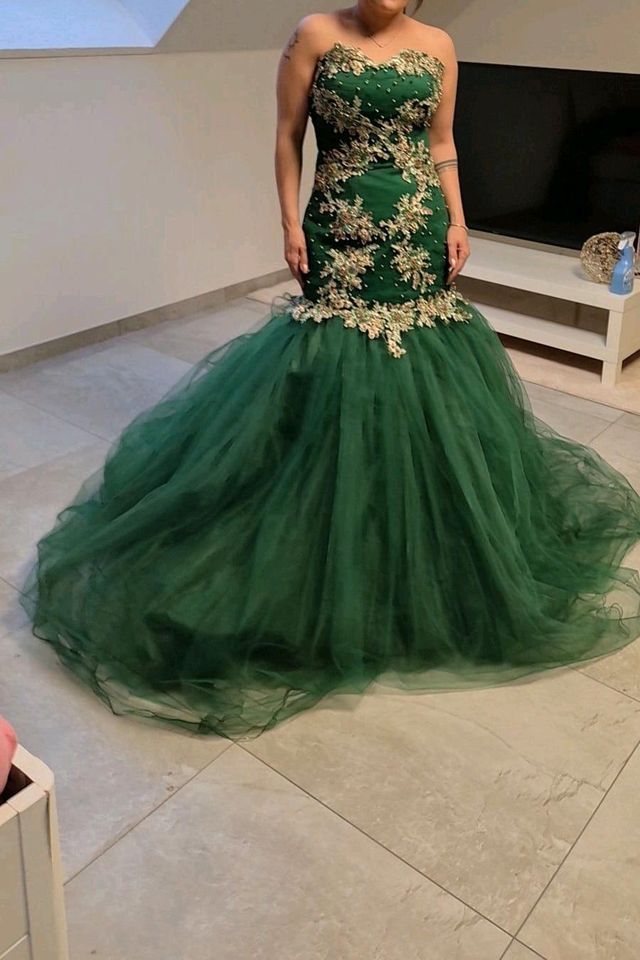 Schönes Abendkleid in Meinersen