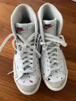 Nike Turnschuhe, 40 Kr. München - Grasbrunn Vorschau