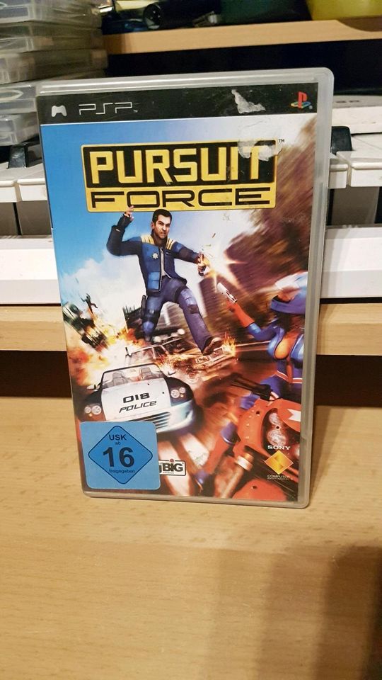 PURSUIT FORCE PSP SPIEL IM GUTEN ZUSTAND in Essen