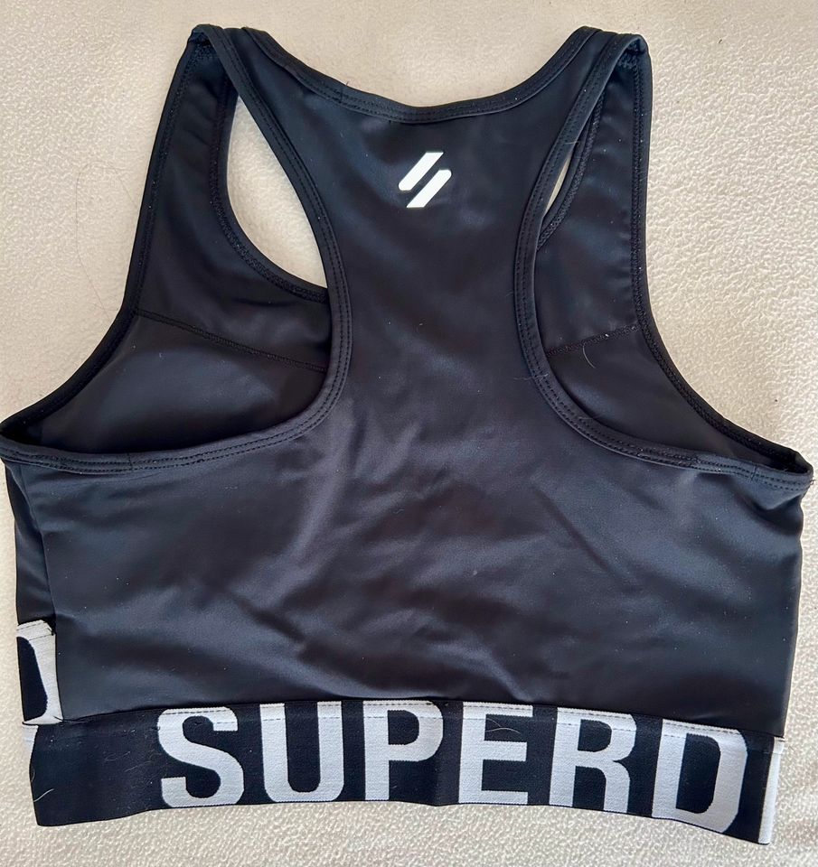 Superdry Sport Bustier Gr. 38 wie neu! in Telgte