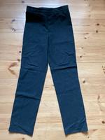 Schöne leichte Hose, in Grau, Gr. 36 von °STRENESSE° Berlin - Wilmersdorf Vorschau