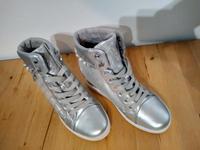 GUESS Damenschuhe, Schuhe, Silber, hochschließend - NEUWERTIG! Lindenthal - Köln Sülz Vorschau