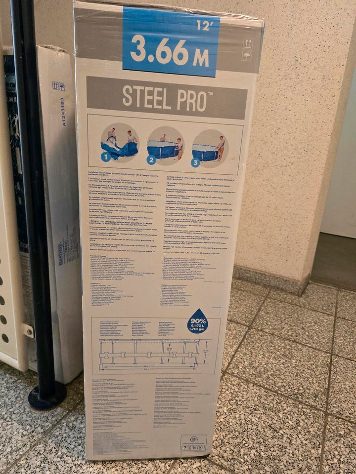 Bestway steel pro Pool in Dinslaken