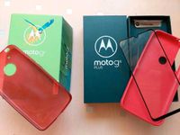 Moto g 5 und moto g8 plus Cover + Karton !OHNE HANDY! Berlin - Reinickendorf Vorschau