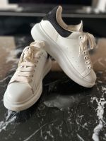 Original Sneaker von Alexander McQueen Nordrhein-Westfalen - Burscheid Vorschau