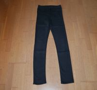 Jeans W 27 L 32 Skinny High Waist H&M sehr gut schwarz Hose Jeans Sachsen-Anhalt - Dessau-Roßlau Vorschau