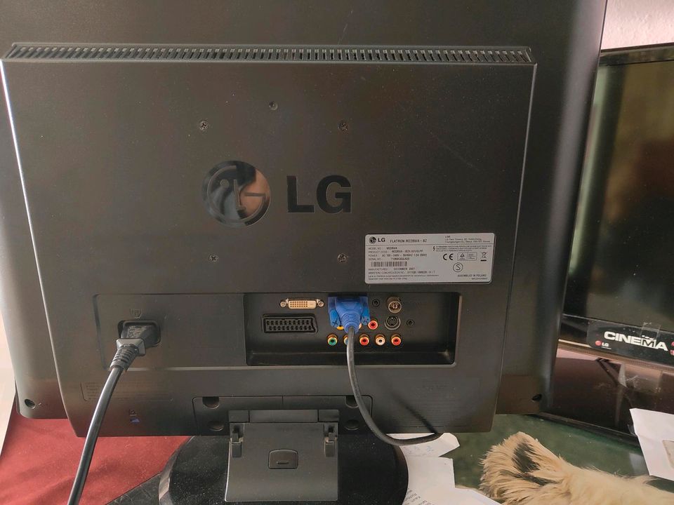 Monitor TV von LG für Wohnwagen Camping oder als 2te Bildschirm in Friedberg (Hessen)