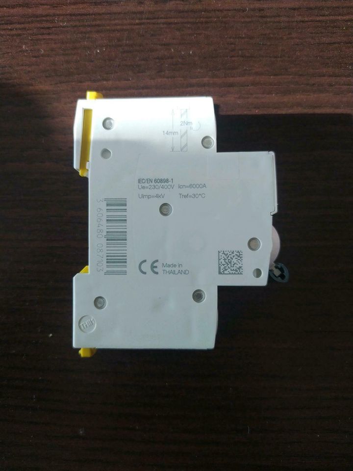 Schneider Electric Leitungsschutzschalter iC60N, 1P, 16A, C in Essen