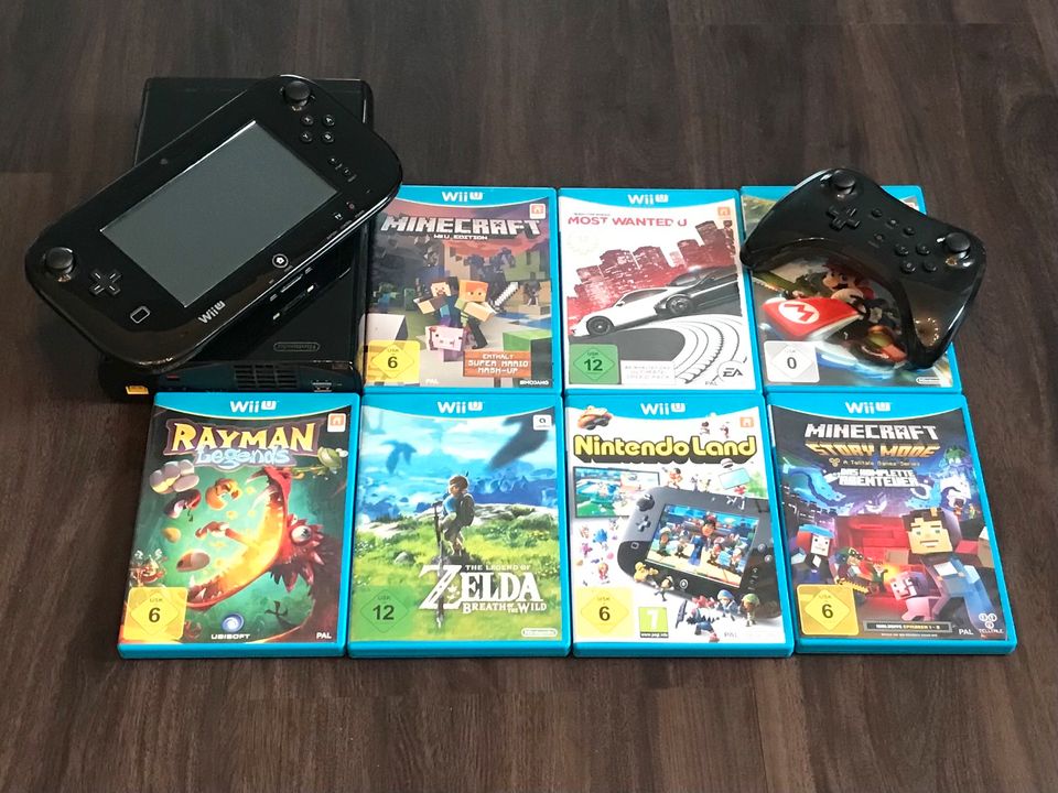 Wii U mit umfangreichem Spielesortiment und extra Pro Controller in Kirchseeon