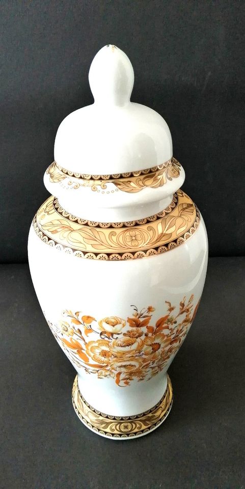 Vase/Edle Keramik Deckel-Blumenvase/Handgefertigt/Floraldekor in St. Georgen