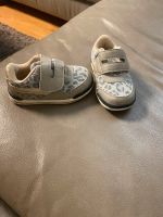 Babyschuhe Sneaker Sportschuhe Gr.21 Nordrhein-Westfalen - Neuss Vorschau