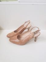 caprice Damen echtleder Sandaletten Pumps gr. 4,5 (37,5)  camel Rheinland-Pfalz - Pirmasens Vorschau