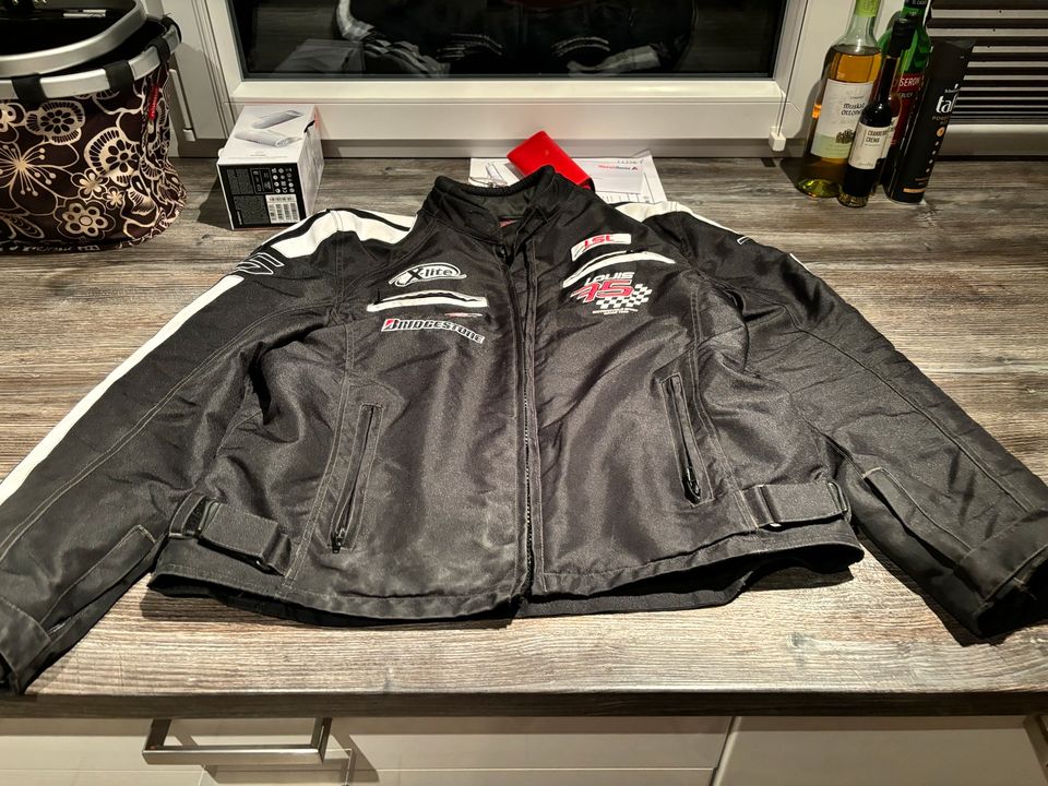 Motorradjacke von Louis für in Größe xxl nur heute 40 Euro in Bocholt