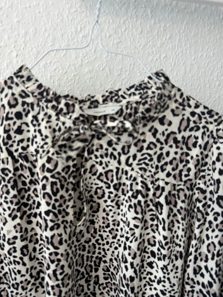 Pigalle Only Bluse XS S Leo Animal Top Oberteil in Hemmingen