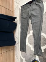 Herren Zara Hose Anzug Hose grau GR 44 Niedersachsen - Burgdorf Vorschau