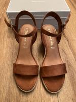 Tamaris Keilsandalette cognac Niedersachsen - Bad Essen Vorschau