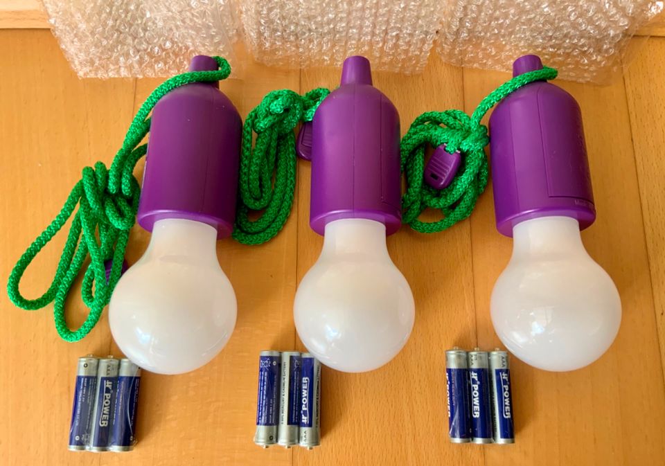 3x 1W LED Ziehleuchte Lila Leuchte Licht Lampe MIT Batterien Deko in  Nordrhein-Westfalen - Engelskirchen | Lampen gebraucht kaufen | eBay  Kleinanzeigen ist jetzt Kleinanzeigen