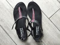 Tommy Jeans Sandalen Gr. 41  Farbe: dunkelblau Sachsen-Anhalt - Halle Vorschau