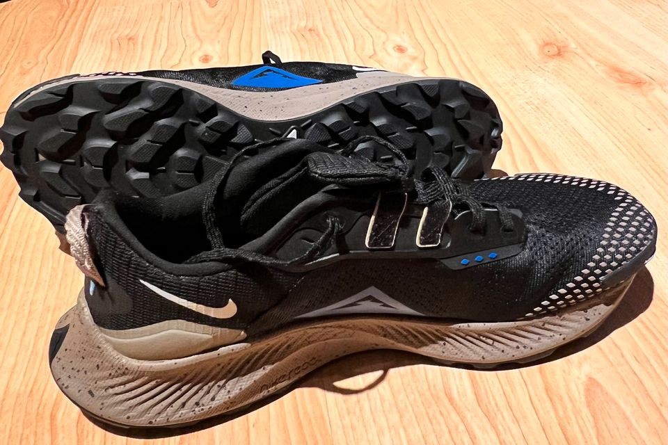 Nike Trail-Schuhe (Herren, Gr. Uk 8,5) NEU!!! in Weißenthurm  