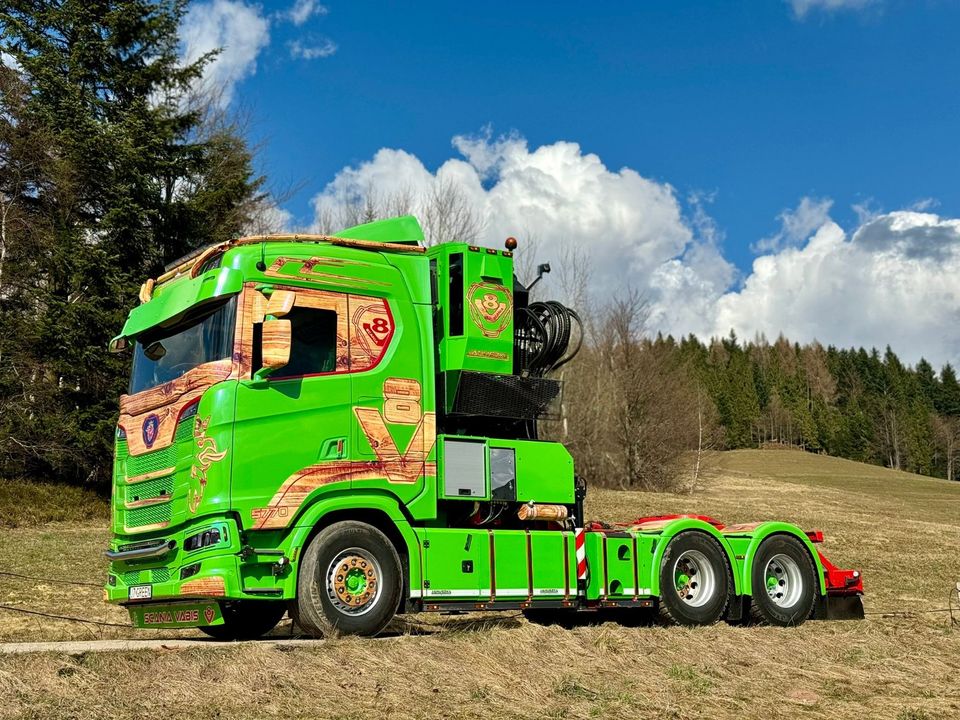 Zu verkaufen: Für Holz: Scania, Volvo, Anhänger, Auflieger NEU/GE in Bad Saulgau