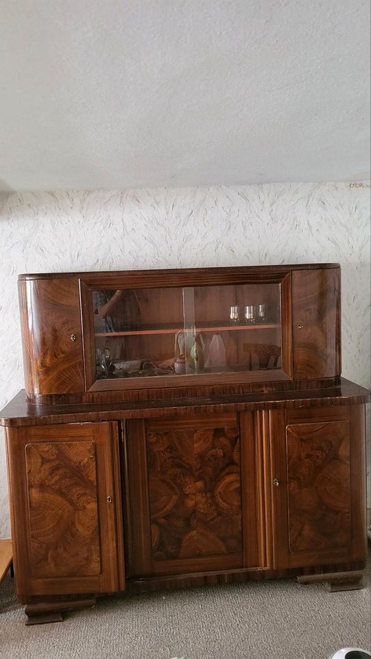 Alter Wohnzimmer  Schrank in Kirtorf