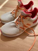 Adidas Schuhe Sneakers Turnschuhe Größe 36 2/3 wie NEU rapidaRUN Thüringen - Schmalkalden Vorschau