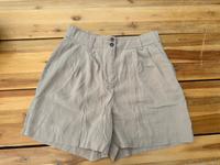 VILA Damen Short Gr.42 / XL kurze Hose creme/beige *WIE NEU* Bayern - Creußen Vorschau