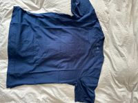Uniqlo Tshirt V-Ausschnit dunkelblau Gr.L München - Schwabing-West Vorschau