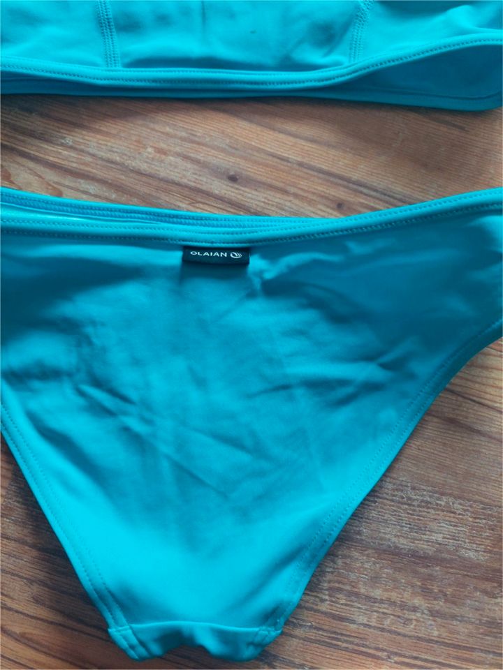 Bikini in blau Gr.134 in Altenholz