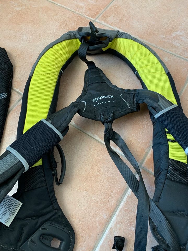 Spinlock lifejacket 150N in Braunschweig