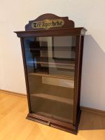 Schöne alte Apotheker Vitrine mit Schublade - Stada Tee Apotheke Bayern - Neumarkt-Sankt Veit Vorschau