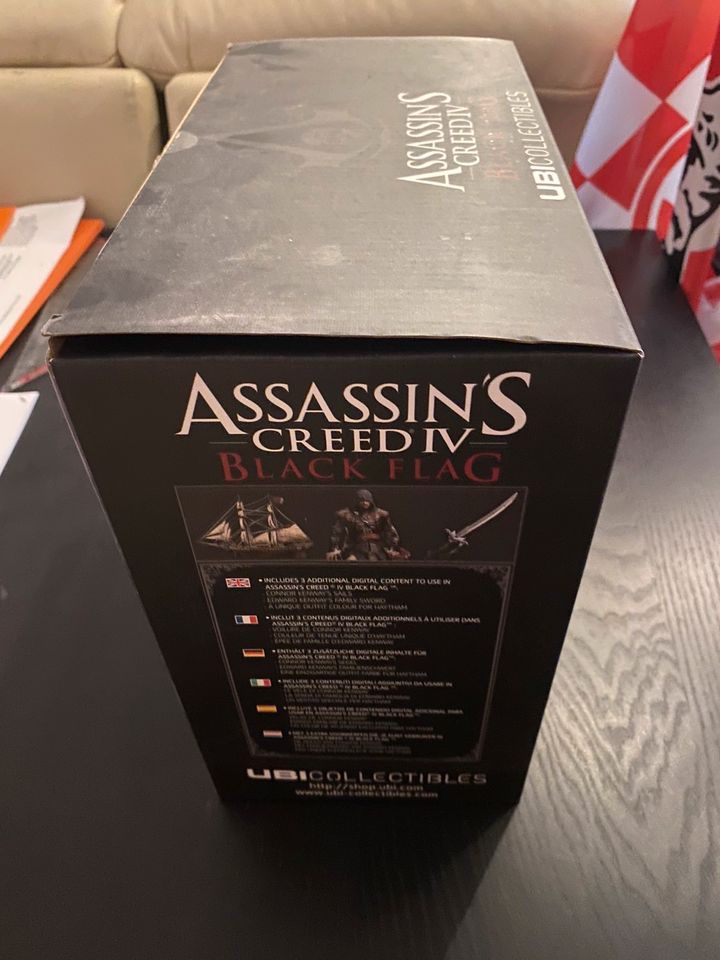 Assassins Creed Black Flag Edward Kennway Figur in Wesseling